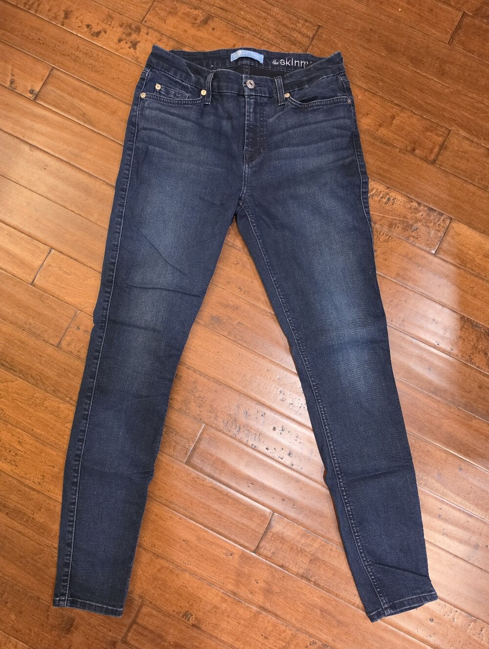 EUC 7 For All Mankind Dark Blue Skinny Jeans, Size 29